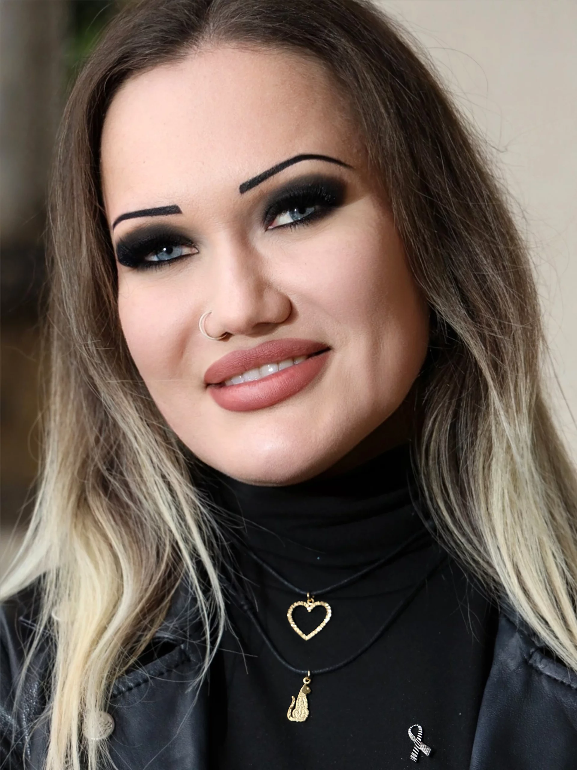 B0F3XZ5R5M.PT02.webp